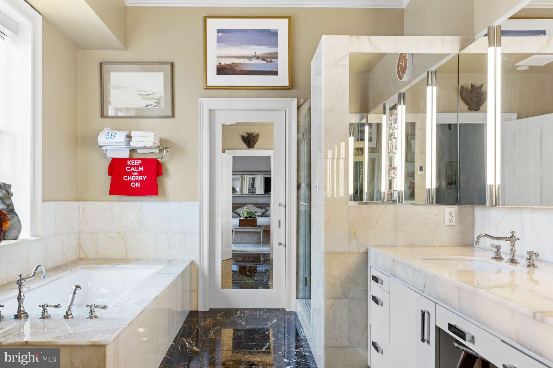 1601 LOCUST STREET Unit: PH1800