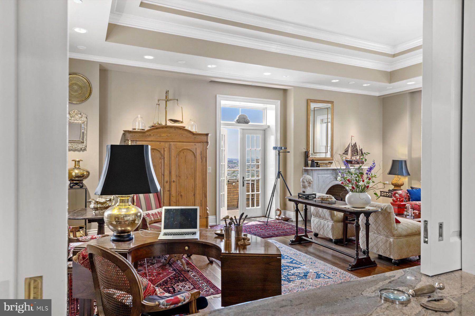 1601 LOCUST STREET Unit: PH1800
