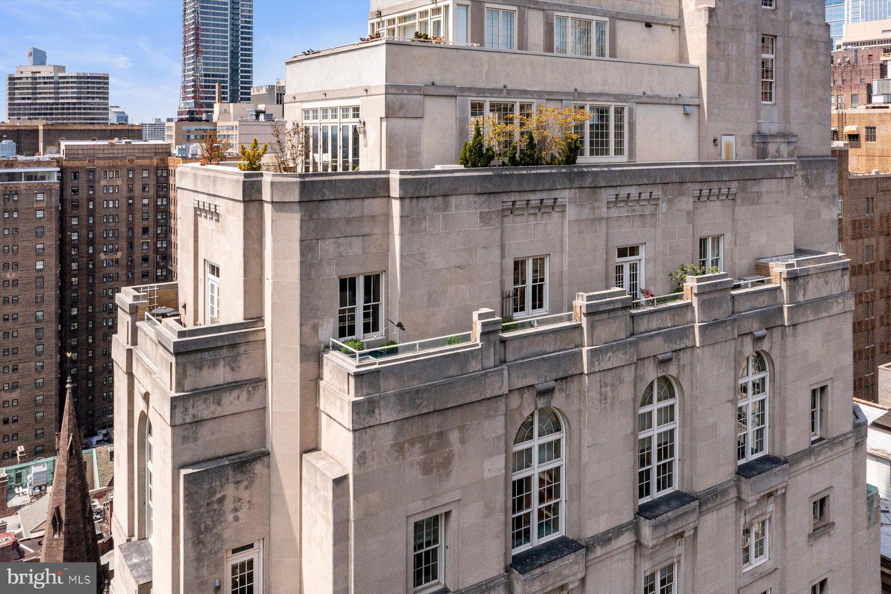 1601 LOCUST STREET Unit: PH1800