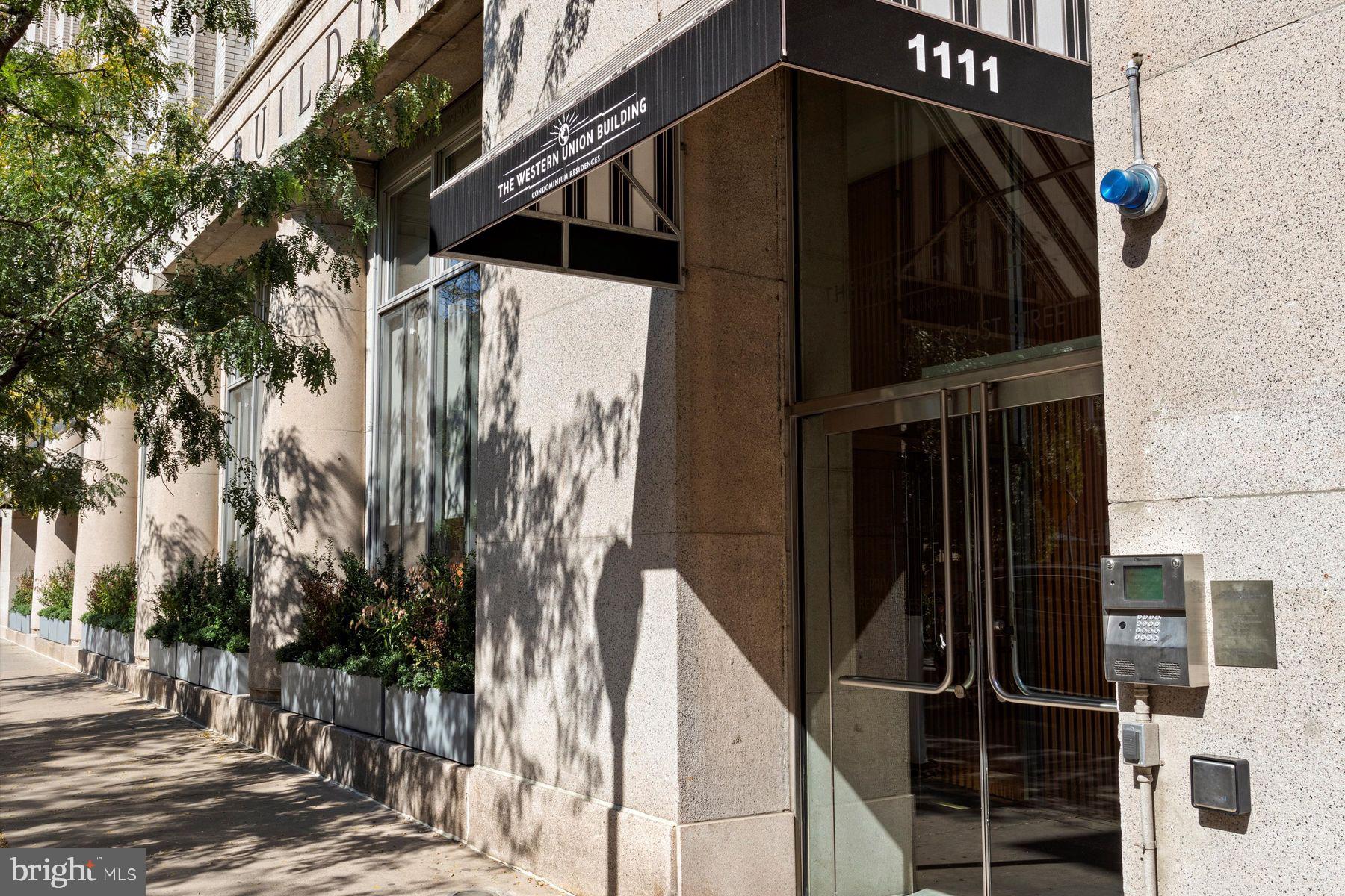 1101 Locust STREET Unit: 11E