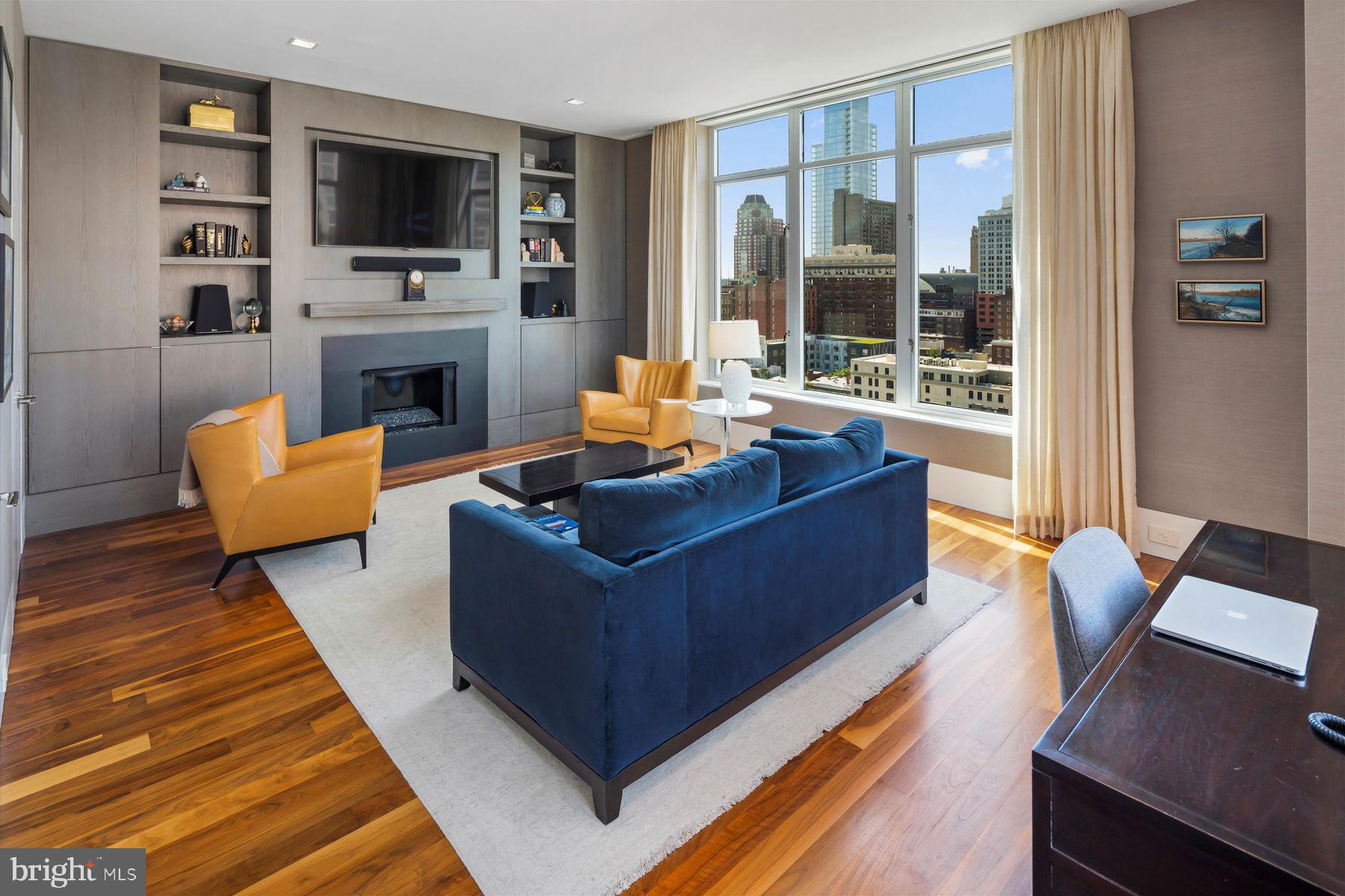 1101 Locust STREET Unit: 11E