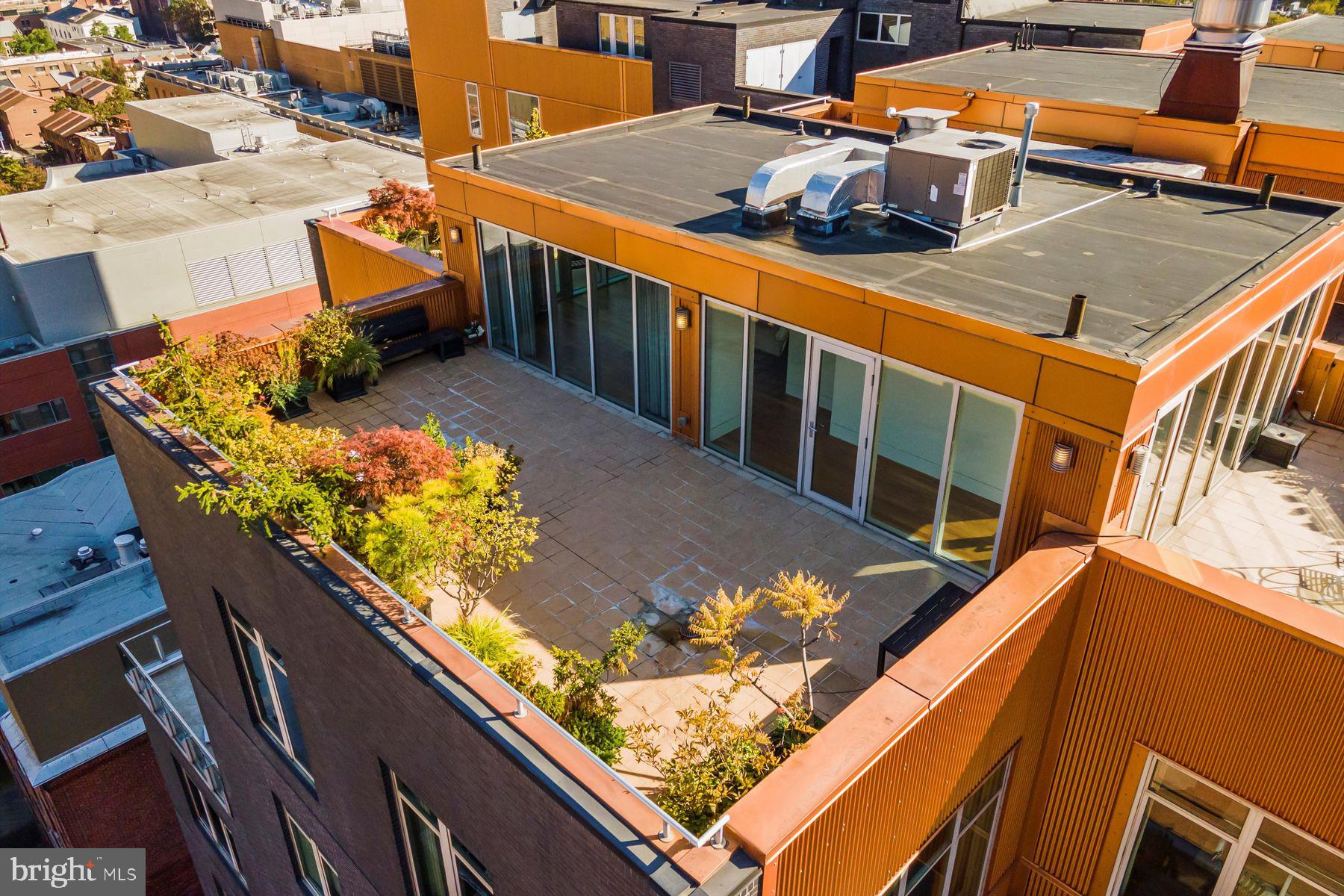 1101 Locust STREET Unit: 11E