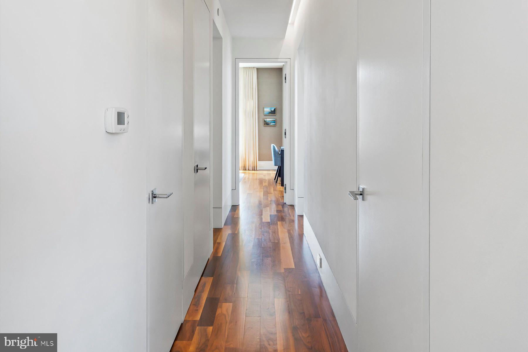 1101 Locust STREET Unit: 11E