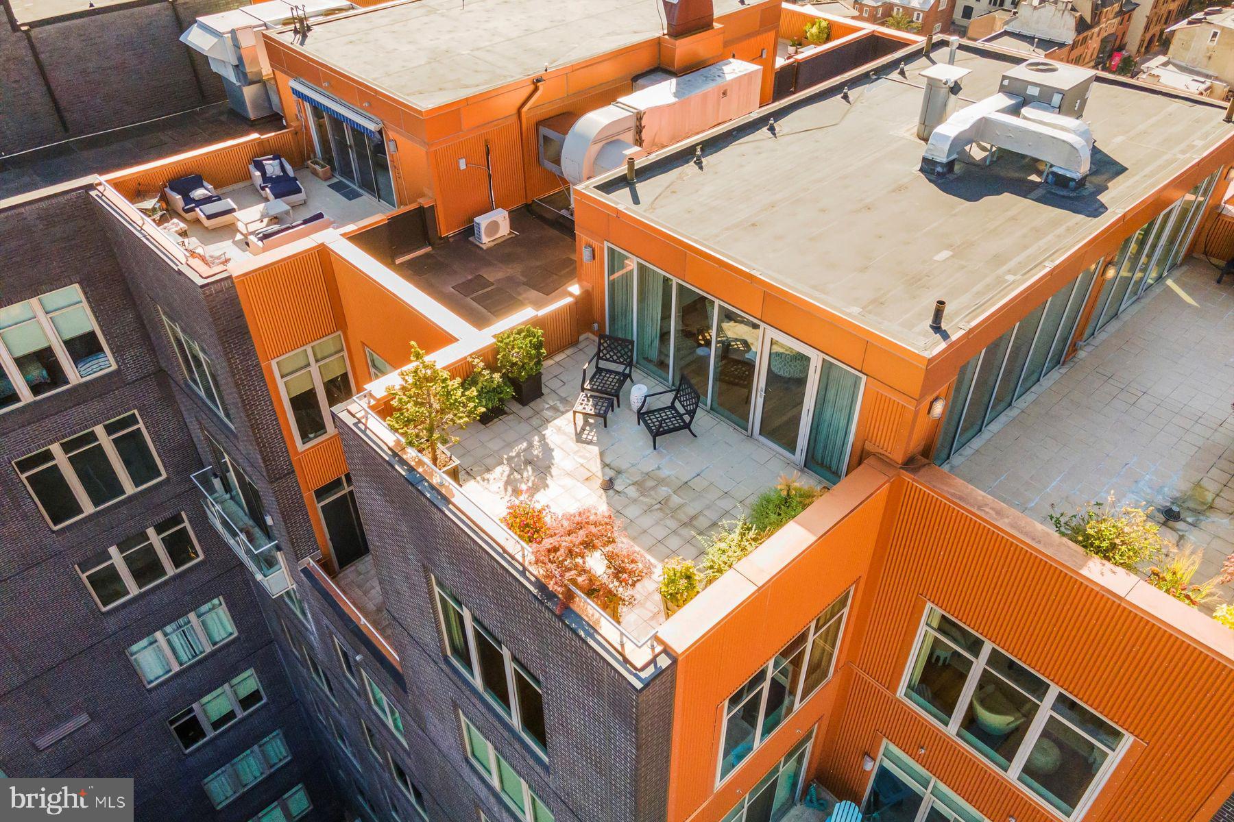 1101 Locust STREET Unit: 11E