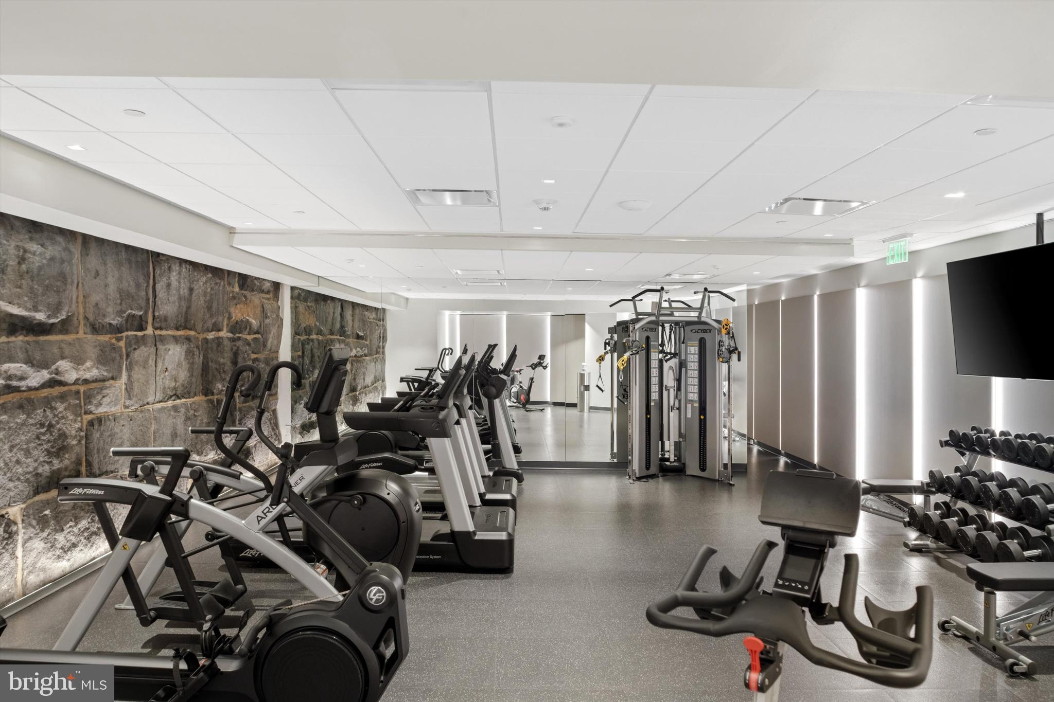 2100 Hamilton St Unit: C3