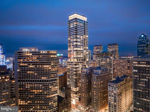 1911 Walnut St #2703