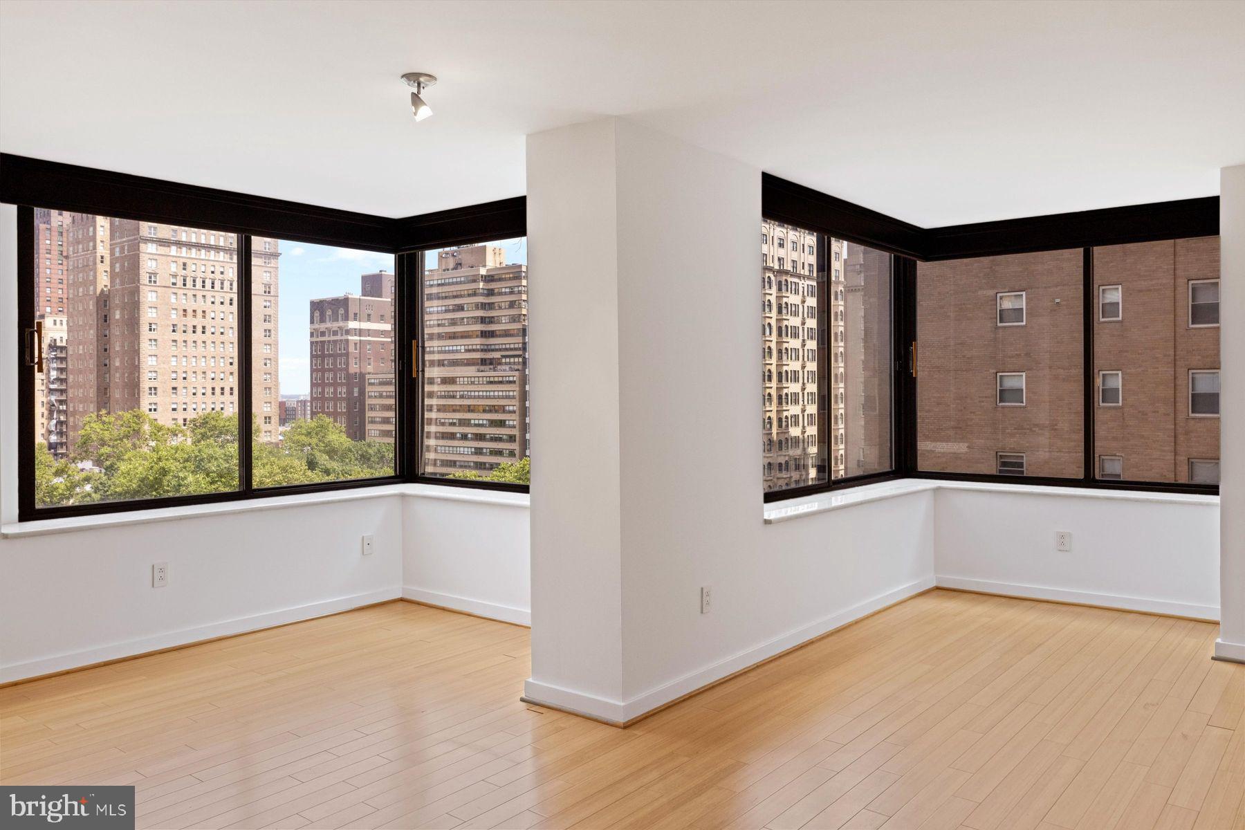202-10 W. Rittenhouse Square #1007