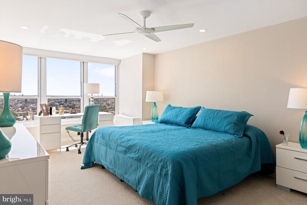 226 W. Rittenhouse Sq #1706
