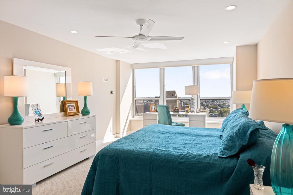 226 W. Rittenhouse Sq #1706