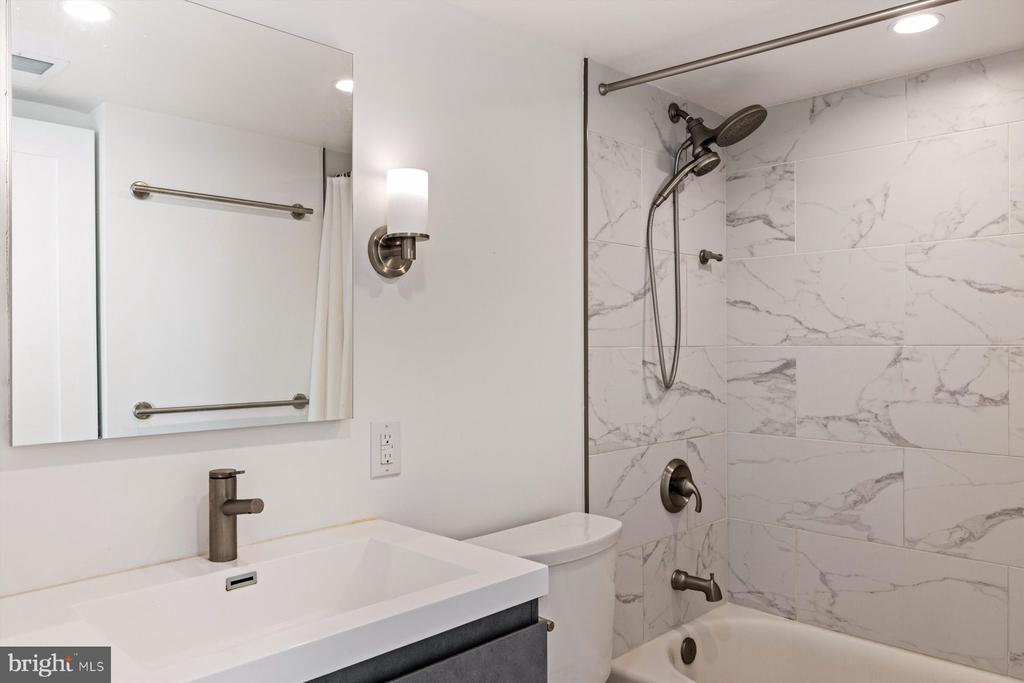 226 W. Rittenhouse Sq #1706