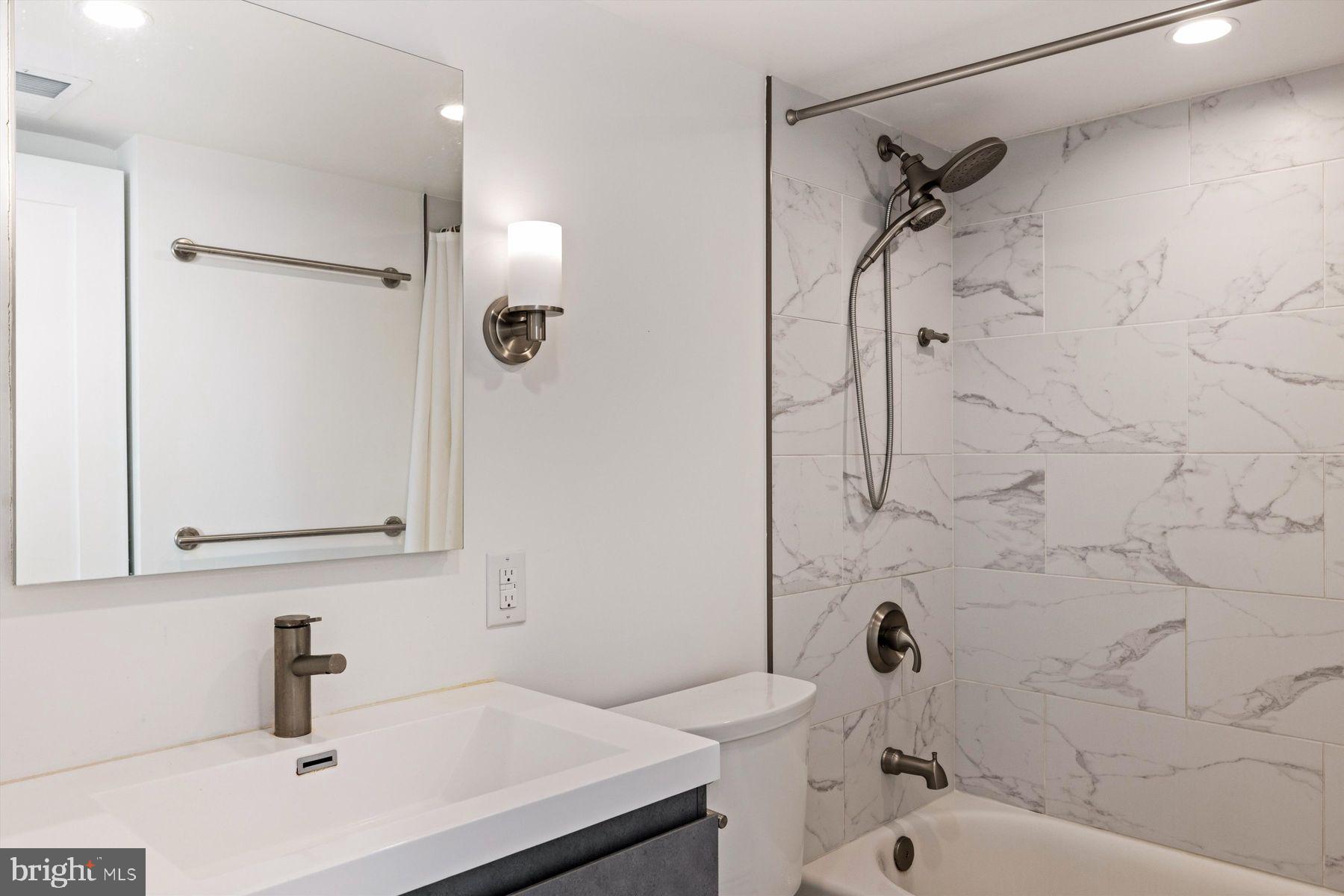 226 W. Rittenhouse Sq #1706