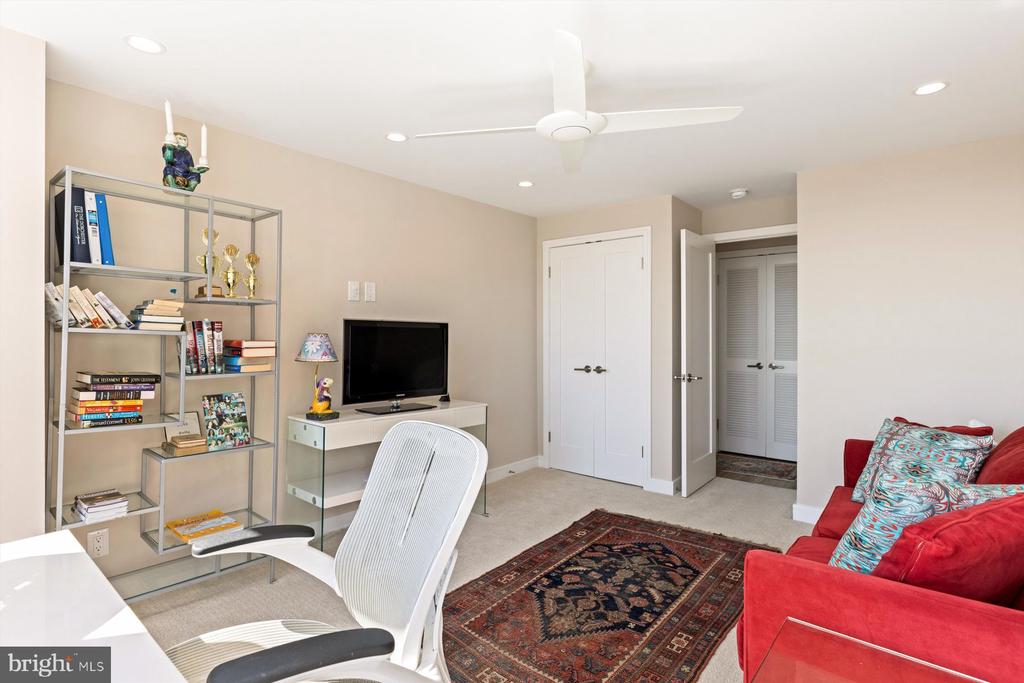 226 W. Rittenhouse Sq #1706