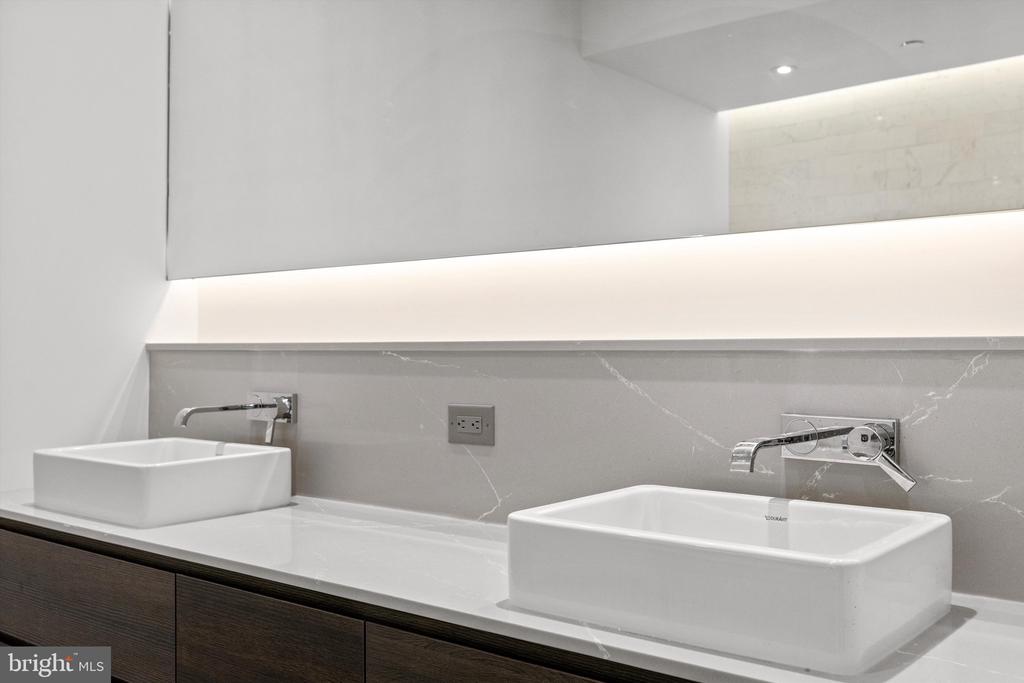 724 CHESTNUT ST #PENTHOUSE