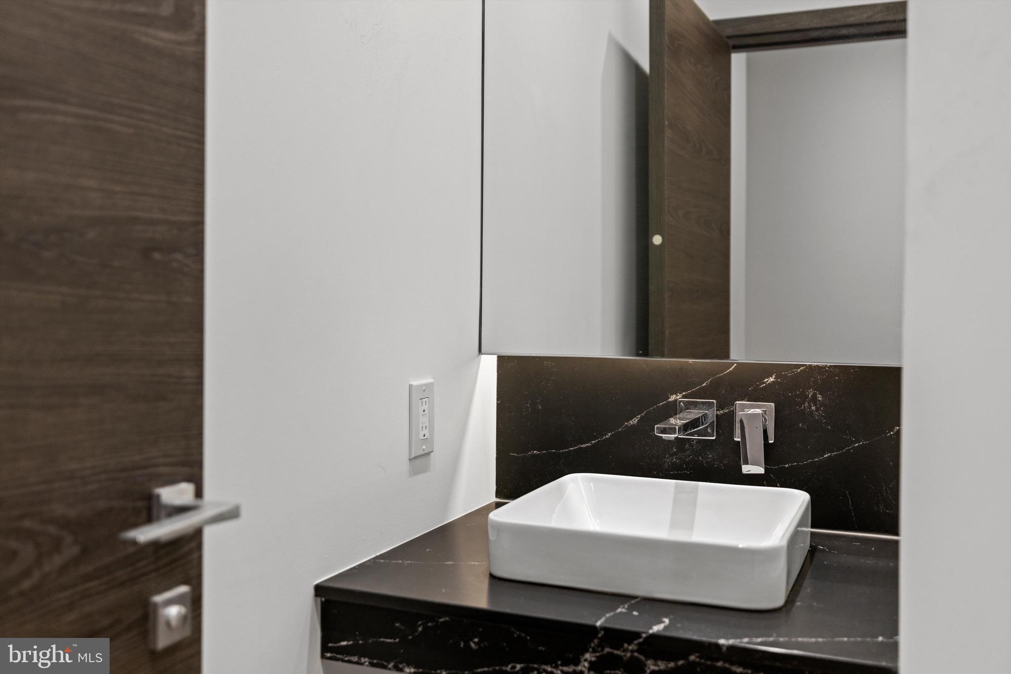 724 CHESTNUT ST #PENTHOUSE