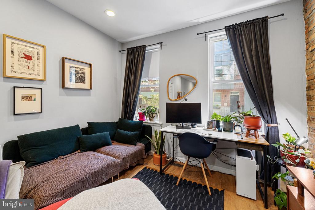 744 S 19TH STREET