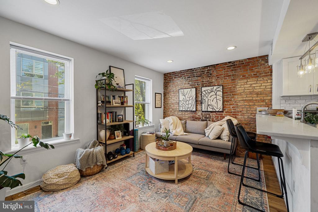 744 S 19TH STREET