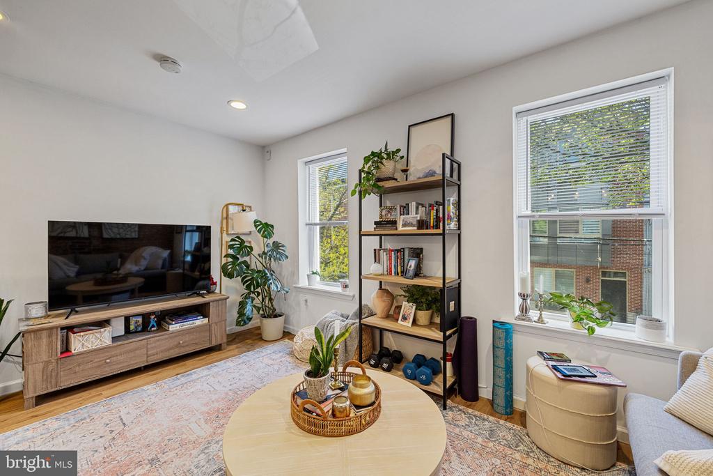 744 S 19TH STREET