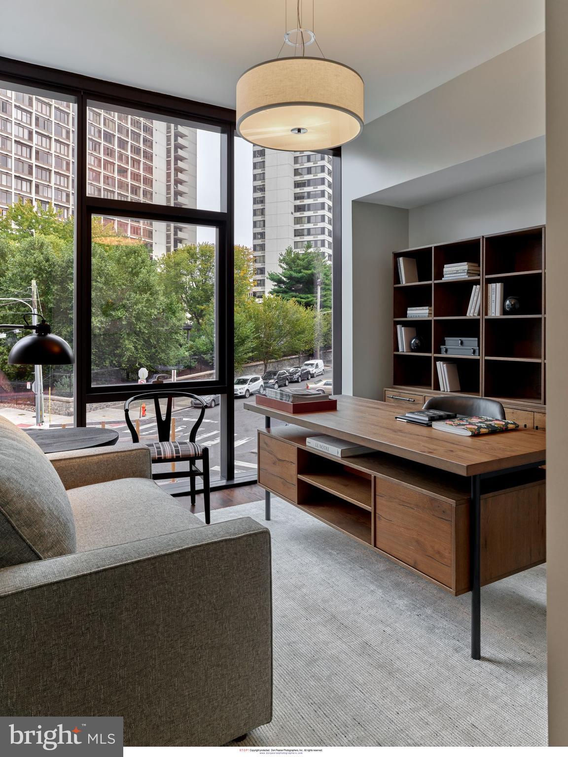 2100 HAMILTON ST #3C