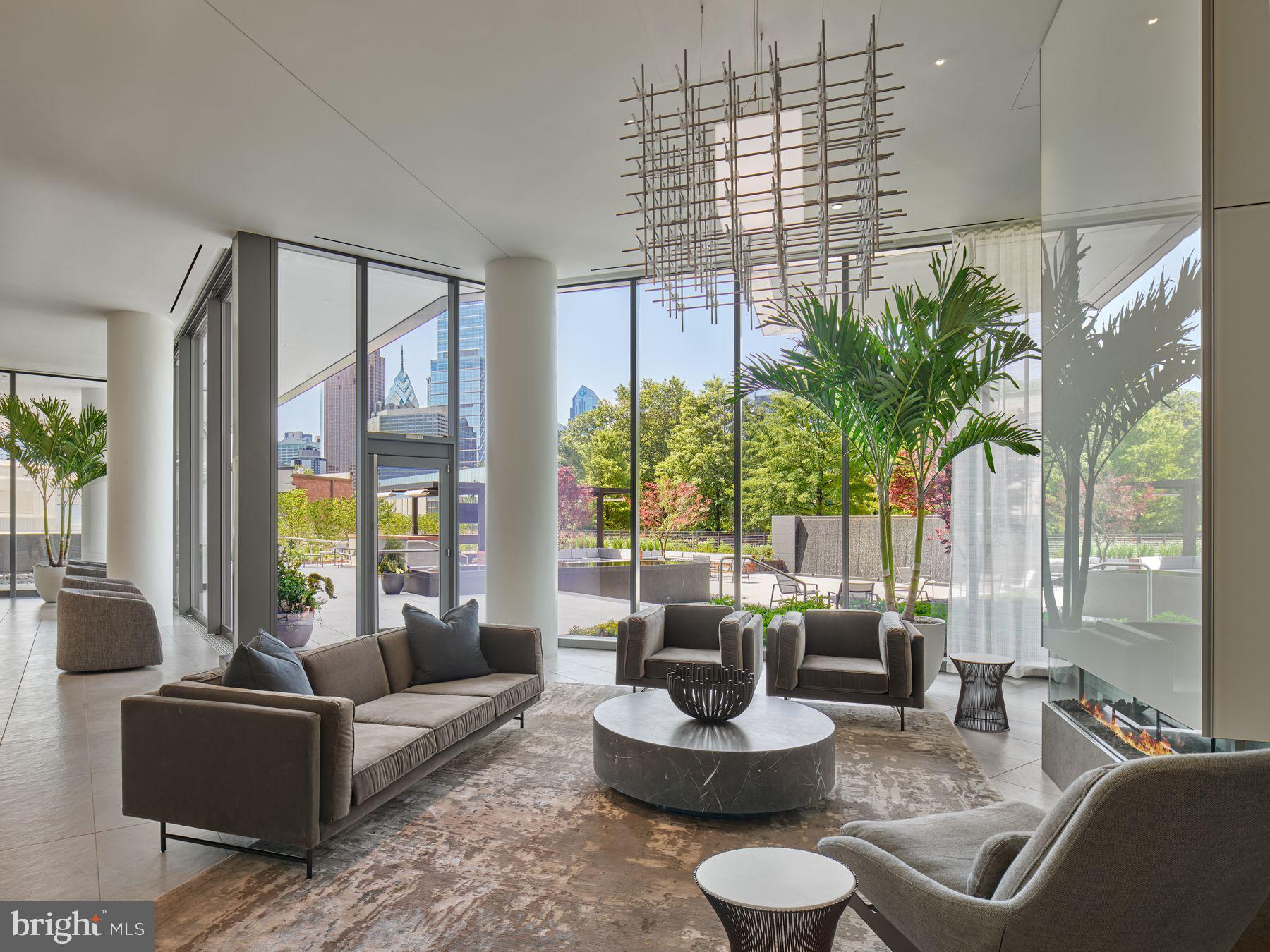 2100 HAMILTON ST #3C