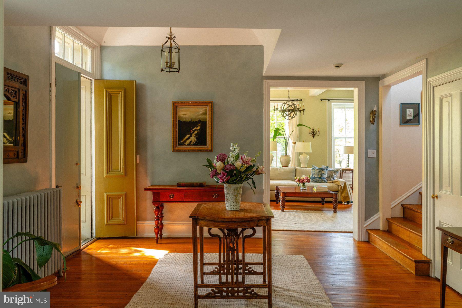 400 EAST EVERGREEN AVENUE