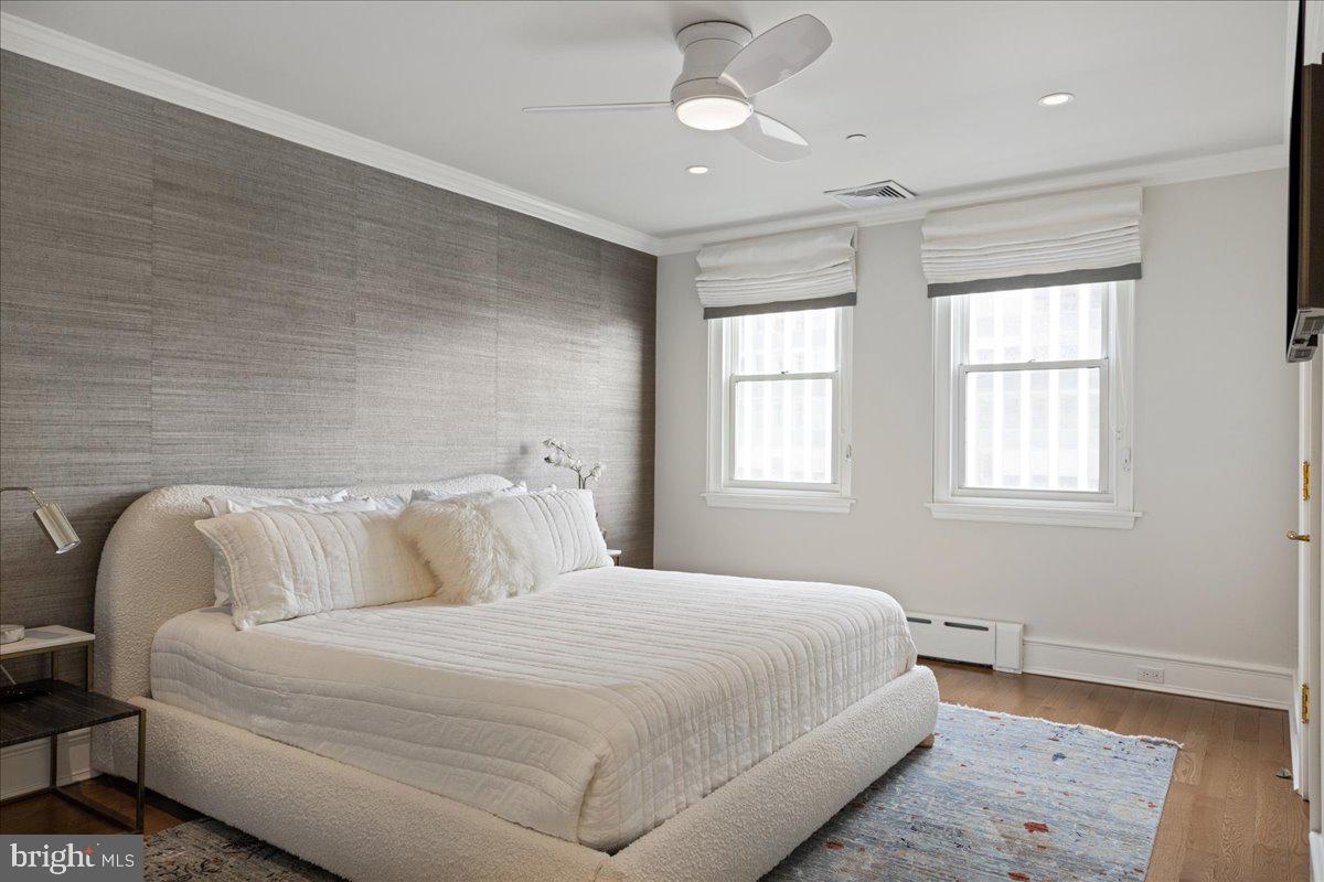 1901 WALNUT STREET 19D & 20D