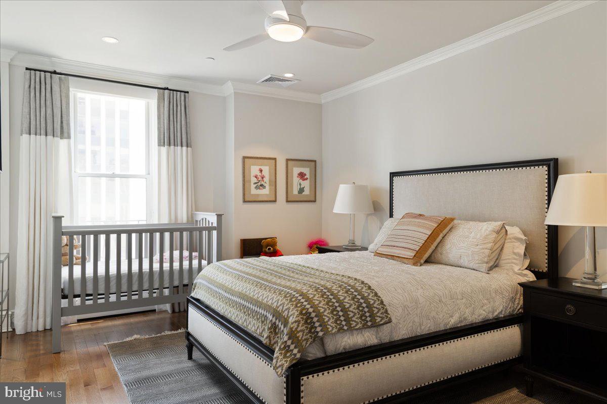 1901 WALNUT STREET 19D & 20D