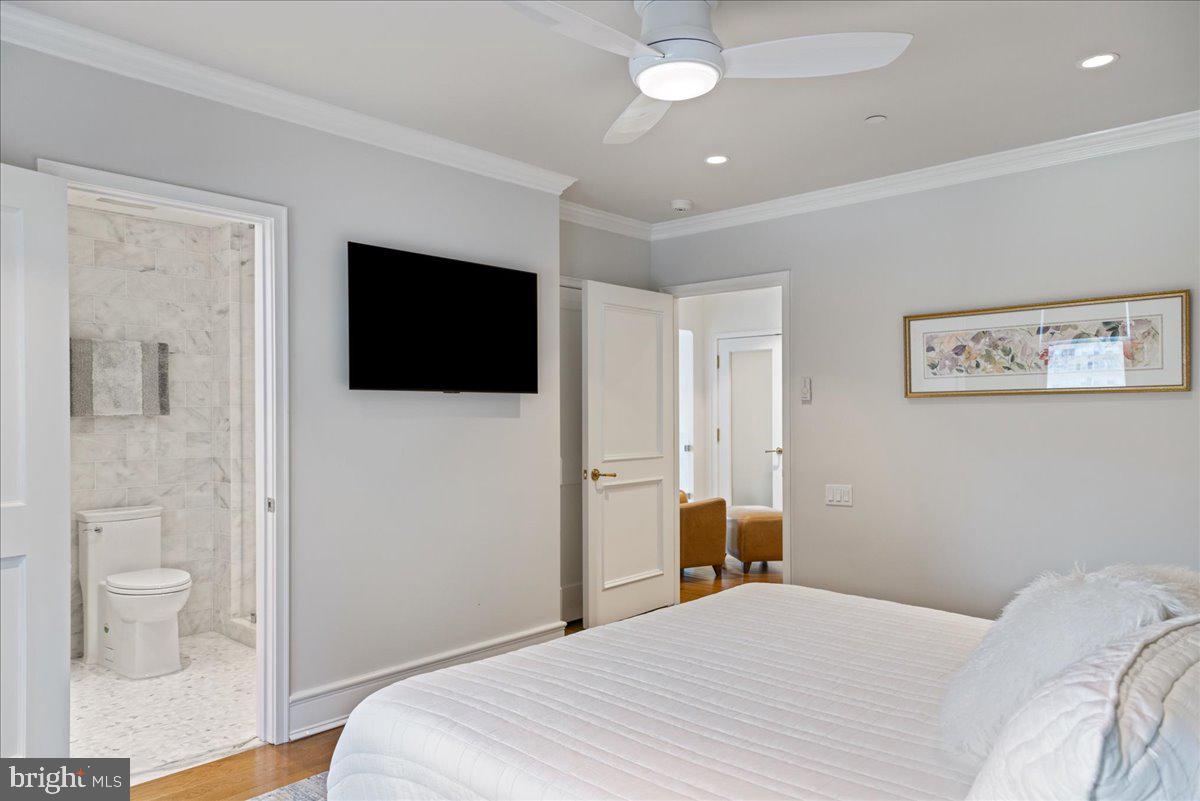 1901 WALNUT STREET 19D & 20D