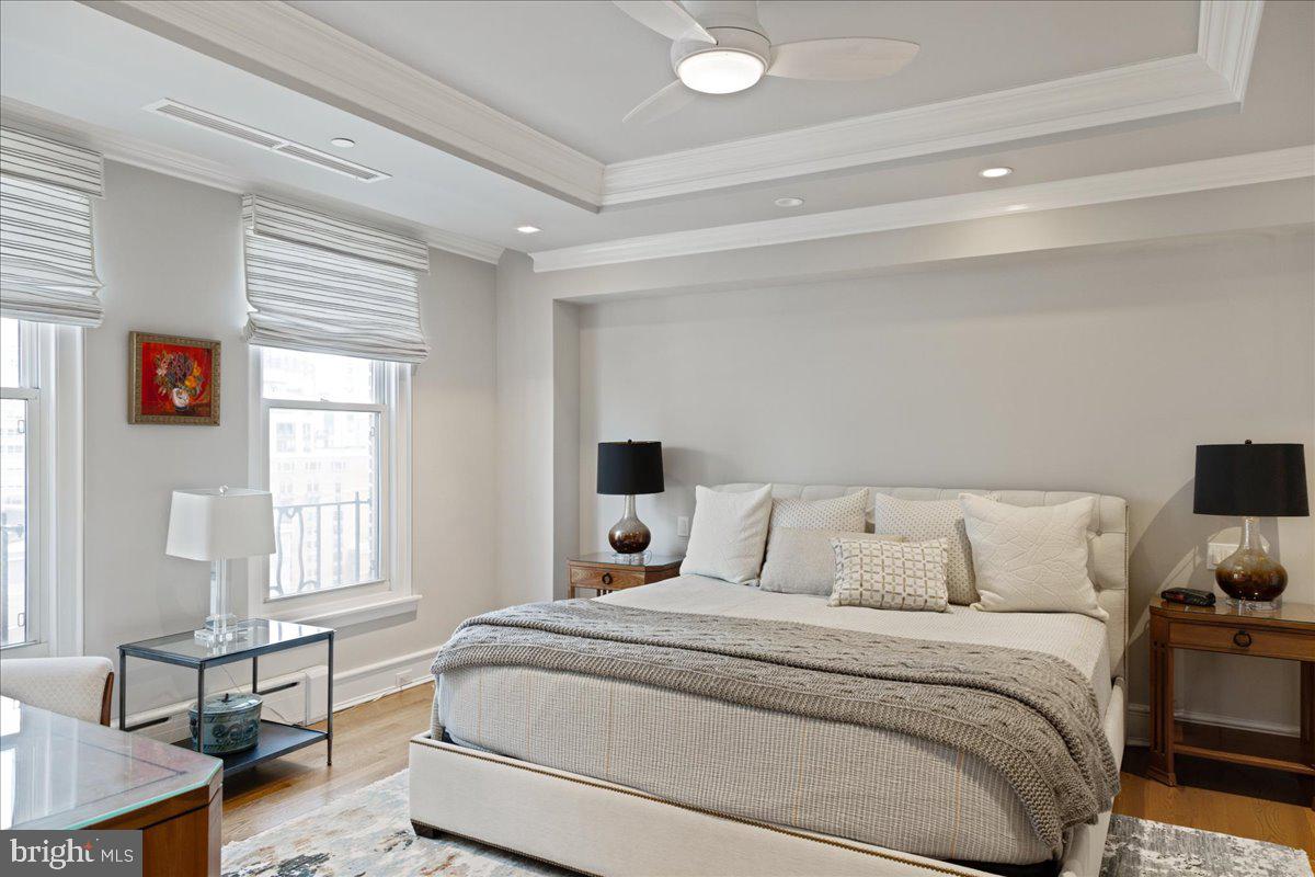 1901 WALNUT STREET 19D & 20D