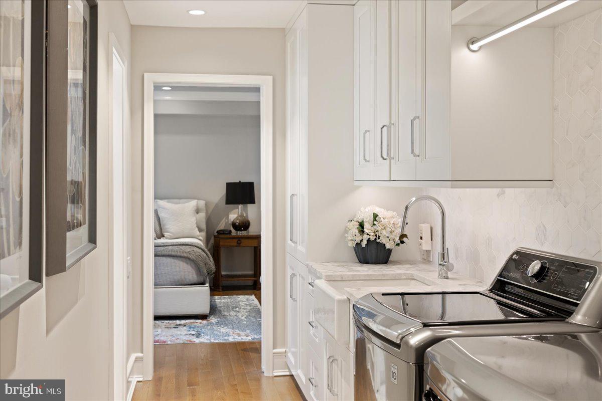 1901 WALNUT STREET 19D & 20D