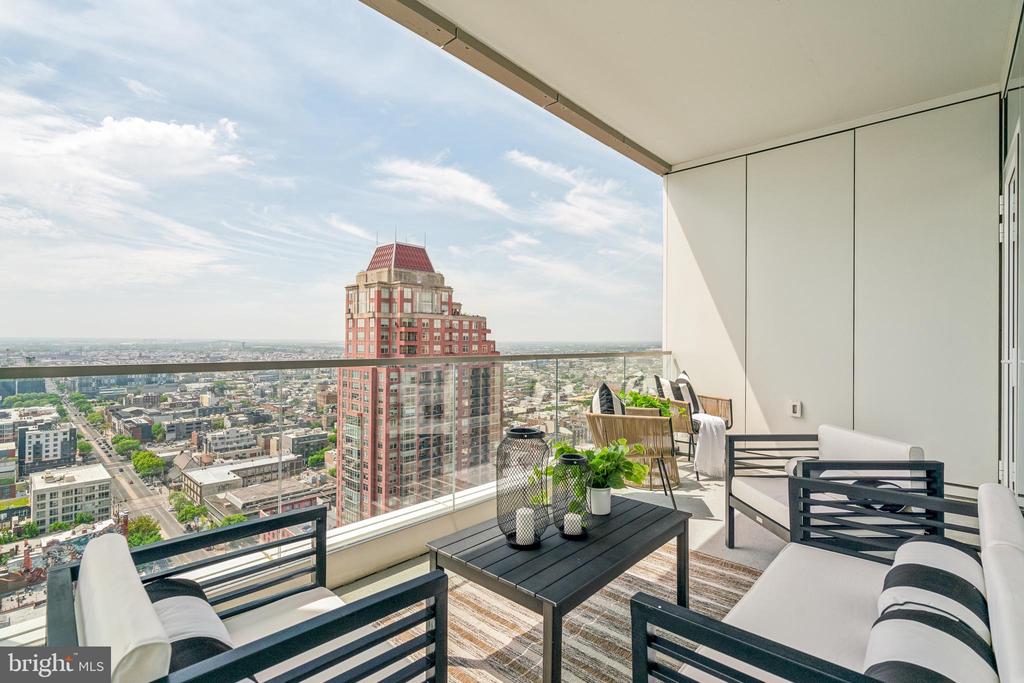 301 S BROAD 2502