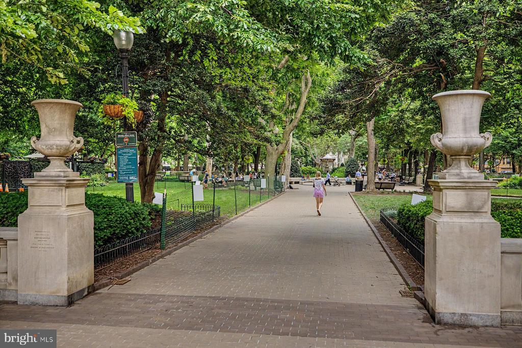 224 W RITTENHOUSE SQUARE Unit: 1410