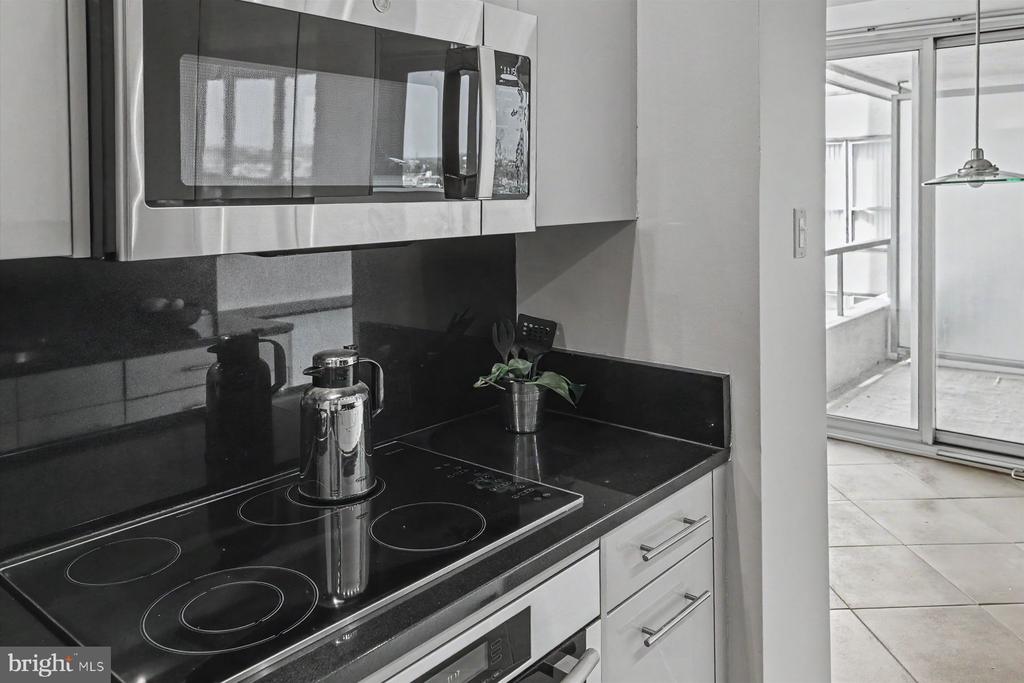 224 W RITTENHOUSE SQUARE Unit: 1410