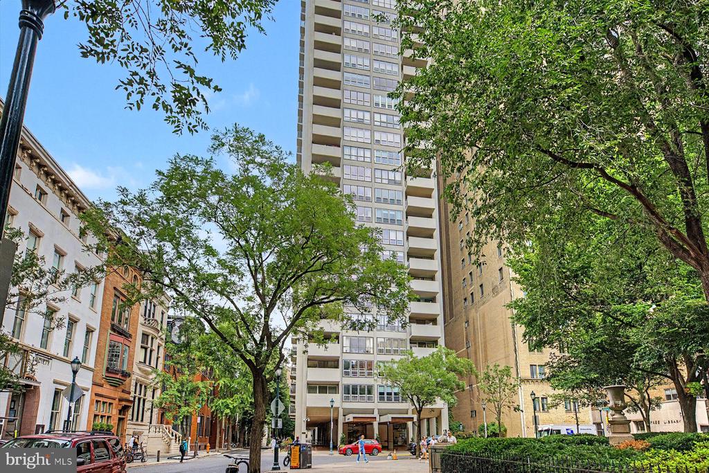 224 W RITTENHOUSE SQUARE Unit: 1410