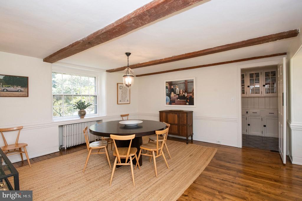 8830 TOWANDA STREET/ AKA 505 W.CHESTNUT HILL AVENUE