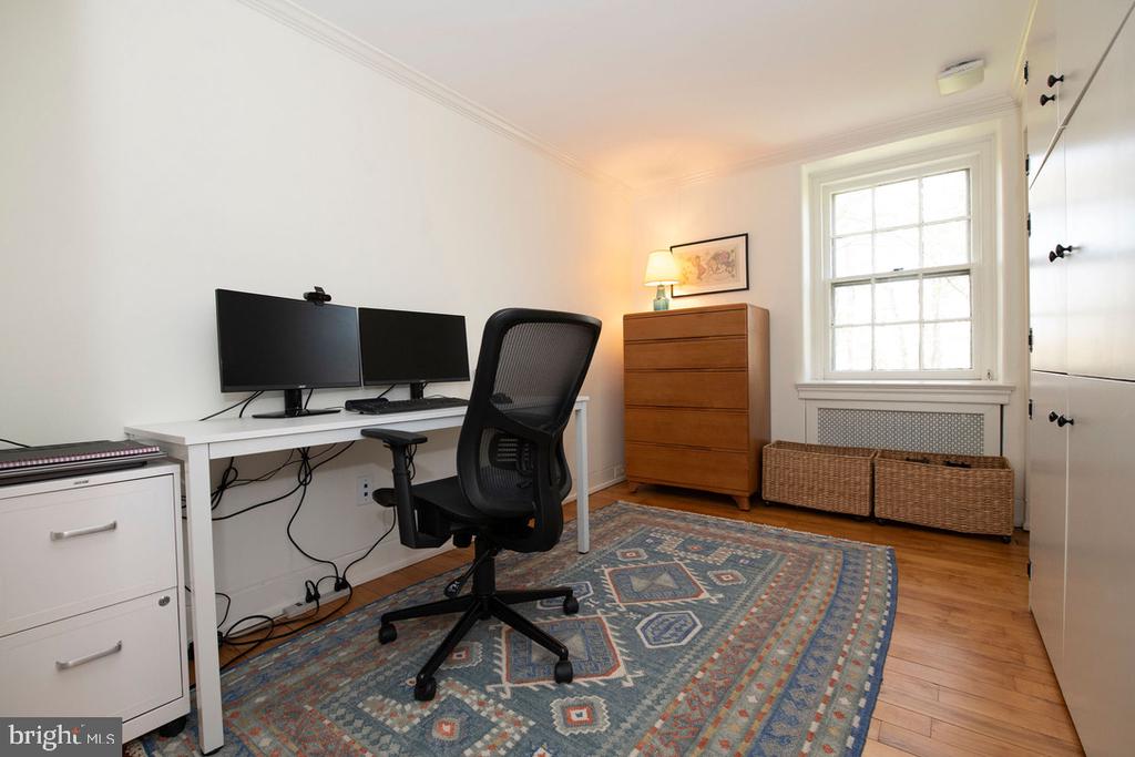 8830 TOWANDA STREET/ AKA 505 W.CHESTNUT HILL AVENUE