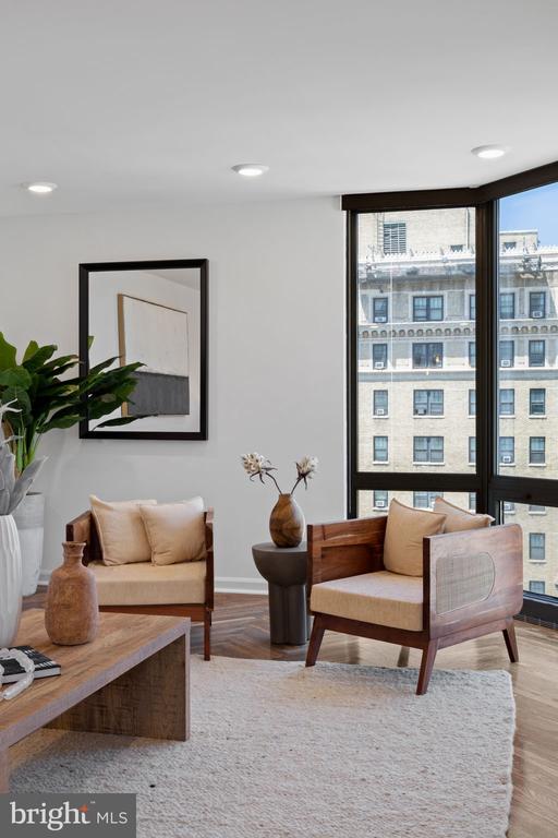 2018-32 WALNUT STREET Unit: 16GH