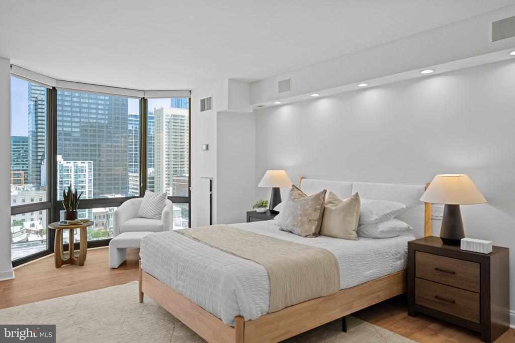 2018-32 WALNUT STREET Unit: 16GH