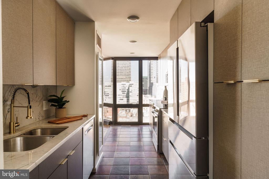 2018-32 WALNUT STREET Unit: 16GH