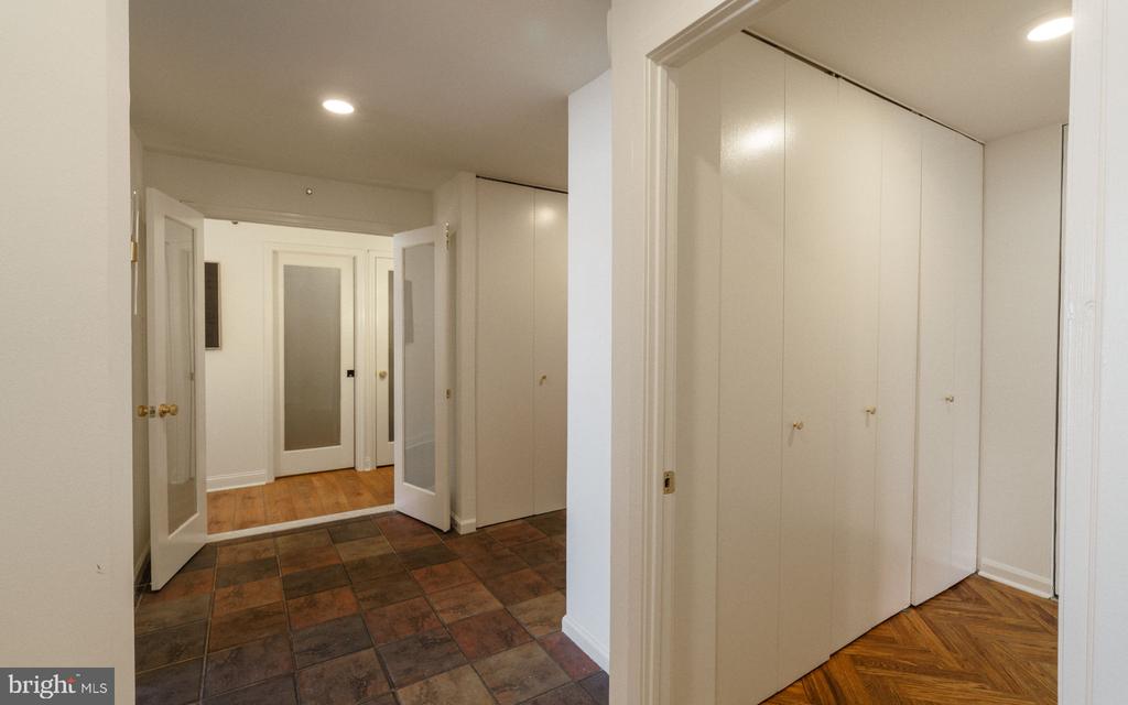 2018-32 WALNUT STREET Unit: 16GH