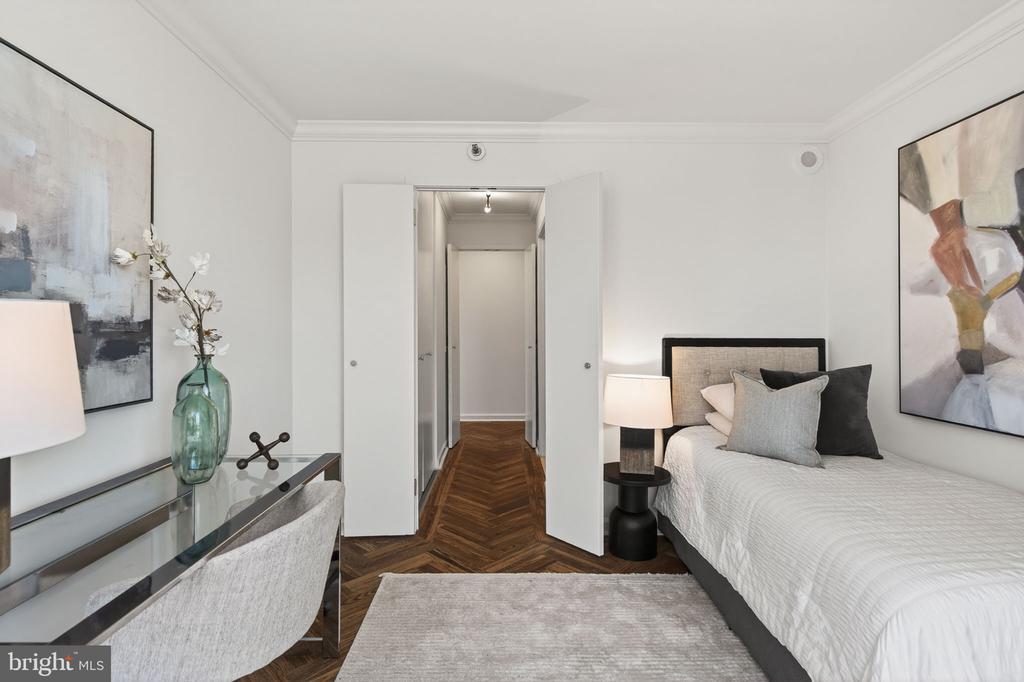 2018-32 WALNUT STREET Unit: 16GH