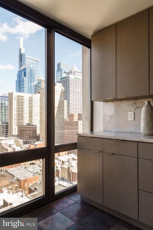 2018-32 WALNUT STREET Unit: 16GH