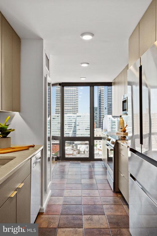 2018-32 WALNUT STREET Unit: 16GH