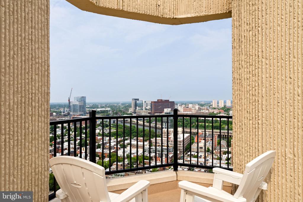 2018-32 WALNUT STREET Unit: 16GH