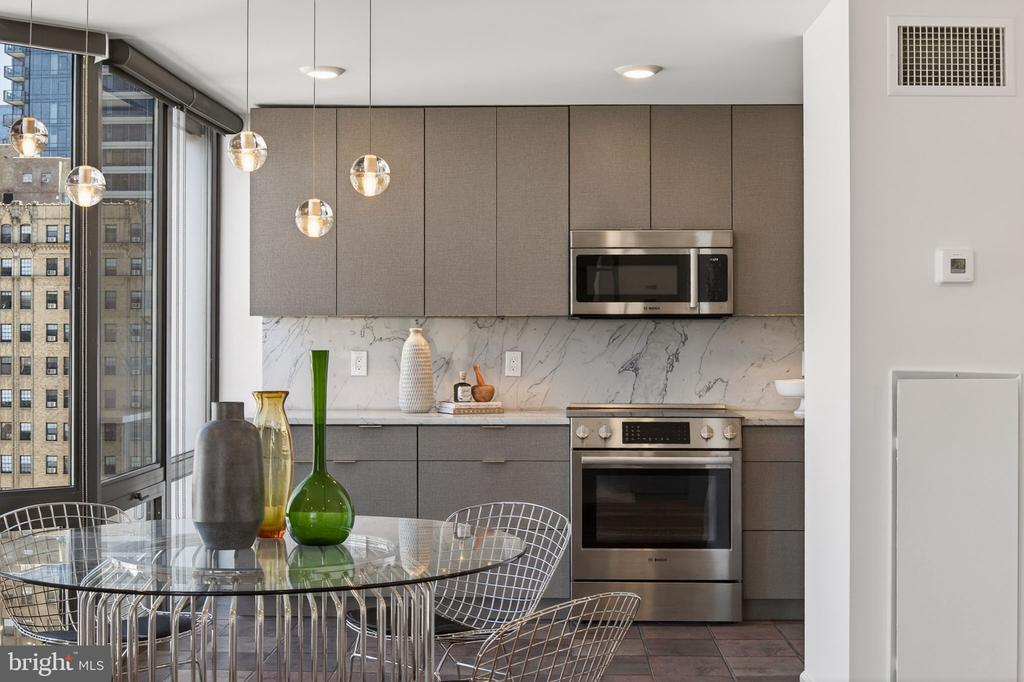 2018-32 WALNUT STREET Unit: 16GH