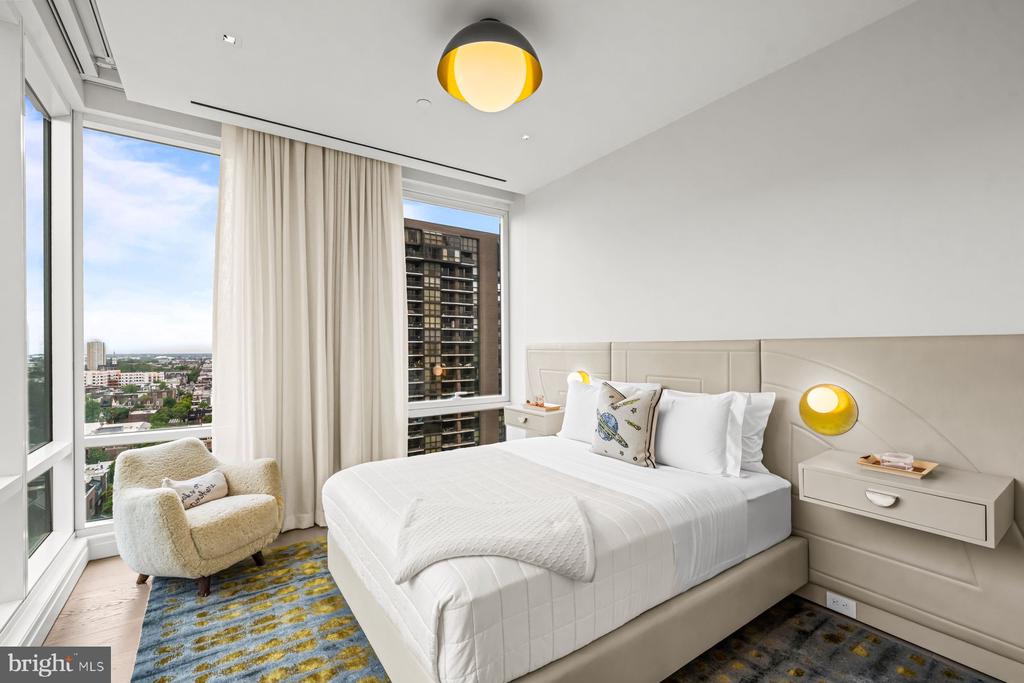 500 WALNUT STREET Unit: 1300