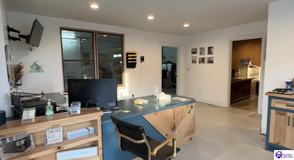 3468 Greensburg Road