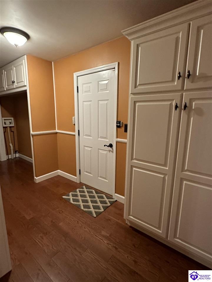 411 Lakeview Drive