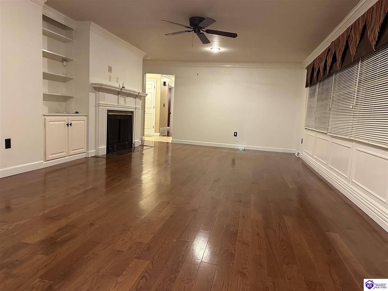 411 Lakeview Drive