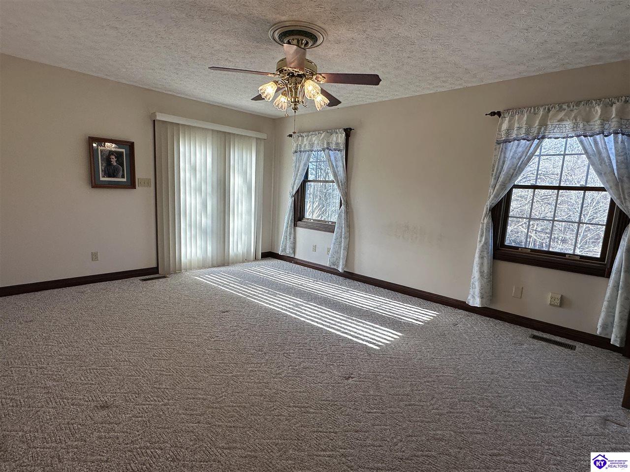 2215 Elkhorn Road
