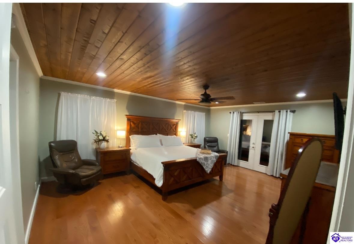 2385 Pikes Ridge Road